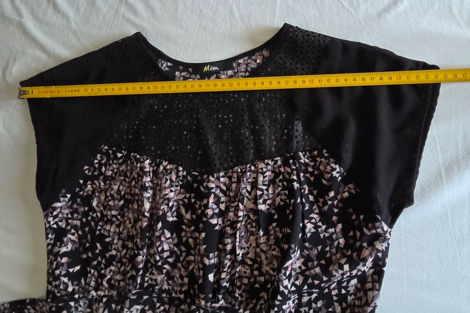 Vestido corto negro y rosa S 34 Mim vestido fluido geométrico ajurado – photo 9
